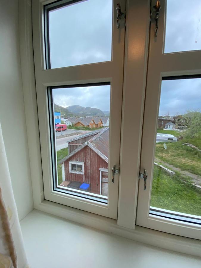 Nordlandshuset "Lottebakken", Ballstad In Lofoten 외부 사진