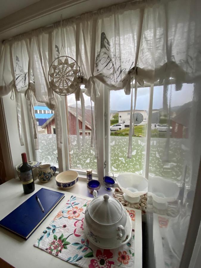 Nordlandshuset "Lottebakken", Ballstad In Lofoten 외부 사진