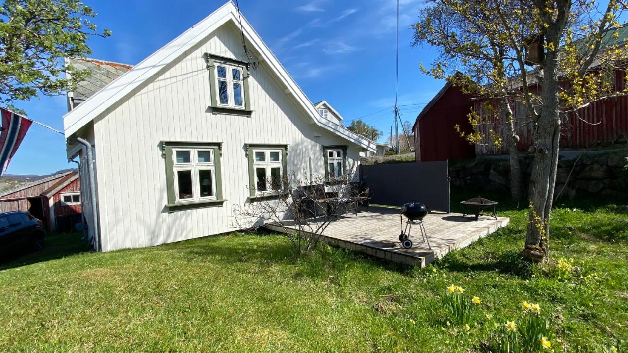 Nordlandshuset "Lottebakken", Ballstad In Lofoten 외부 사진