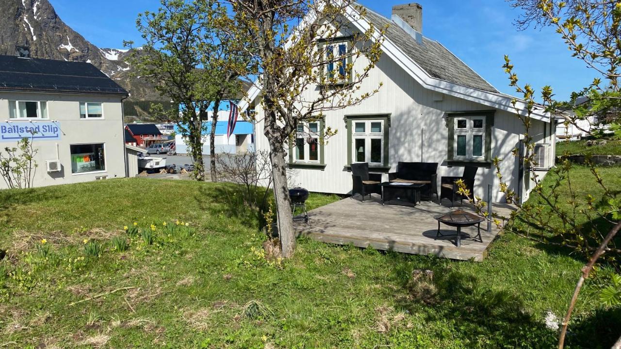 Nordlandshuset "Lottebakken", Ballstad In Lofoten 외부 사진